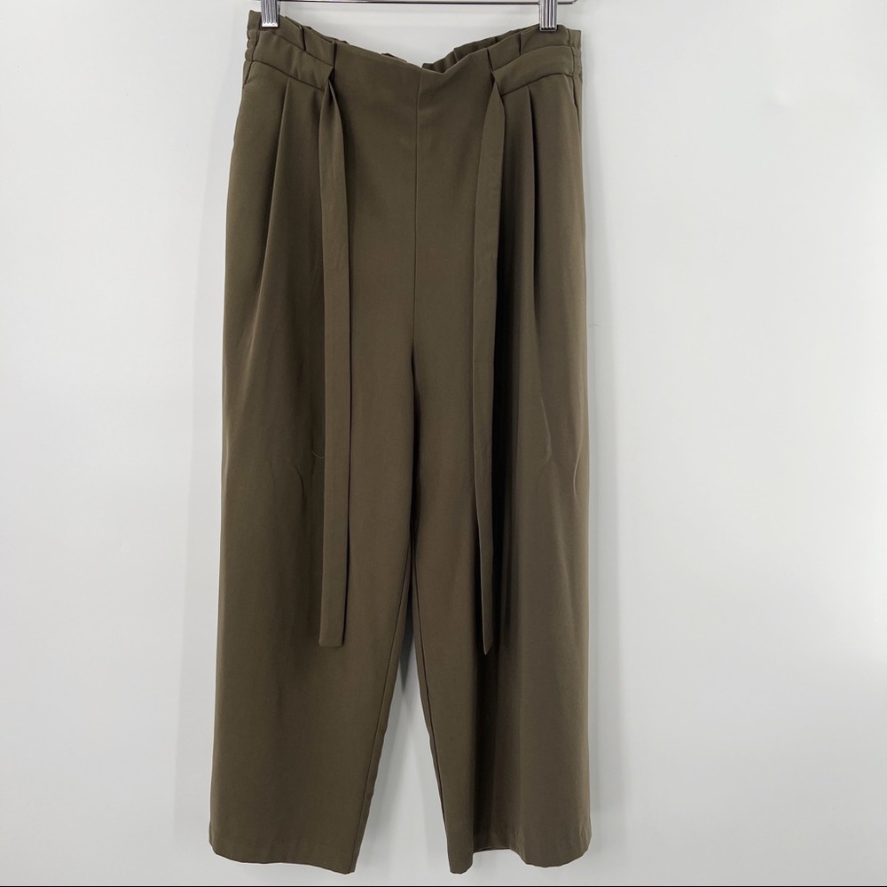 Workhall army green high waisted wide leg pants with belt size S